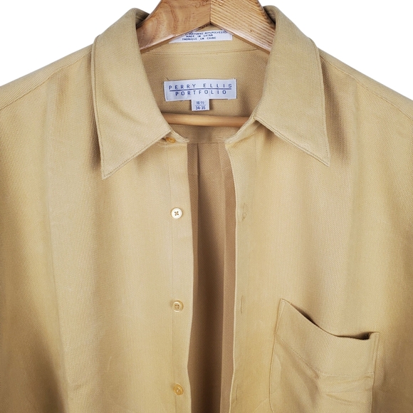 Perry Ellis Portfolio Yellow Button Down. Long Sleeve. NWT. 16.5 34/35. H108 - Picture 2 of 10